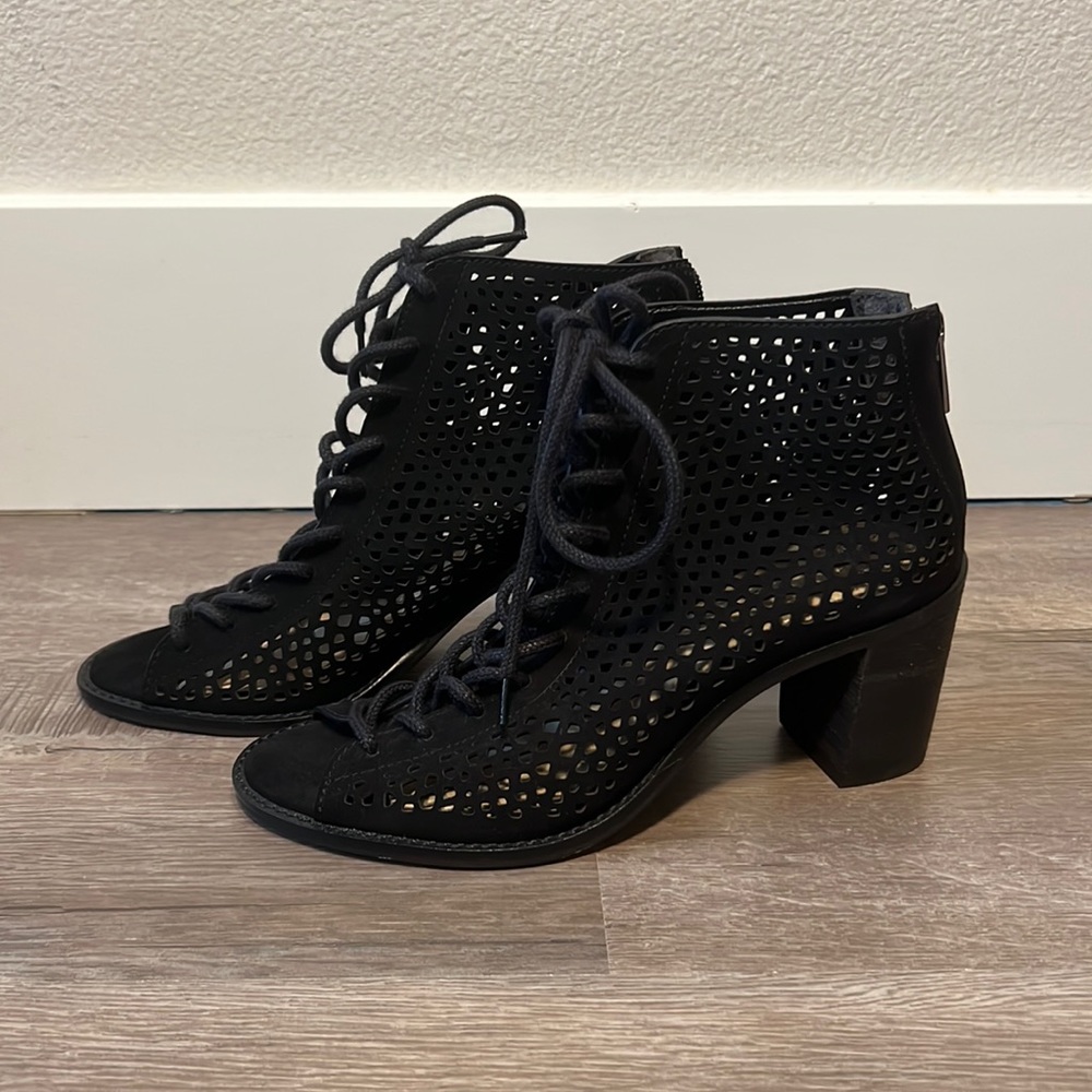 Vince Camuto Black Heels